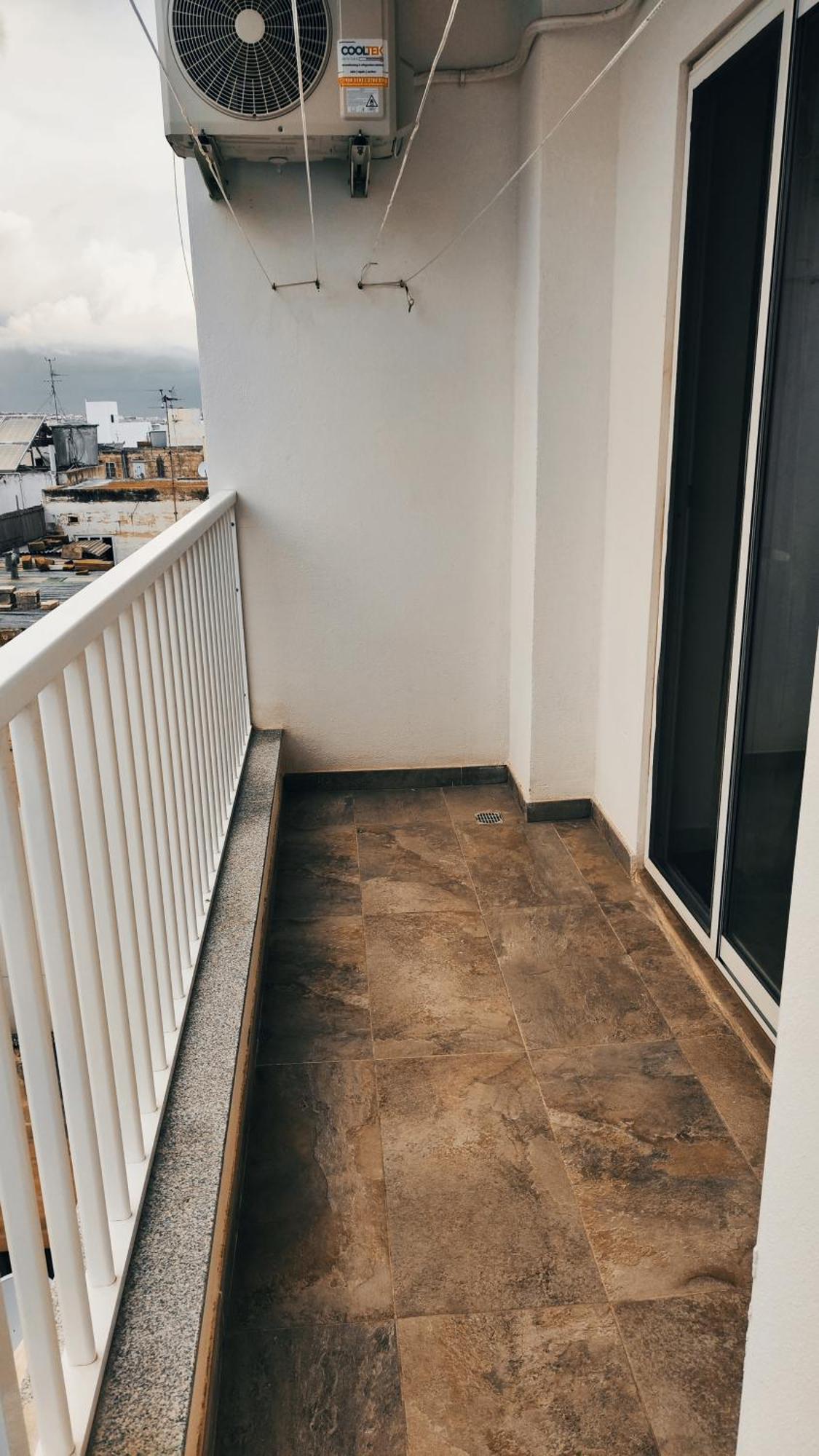 Fairwinds - Double Room With Ensuite - Luqa Airport - Self Check In & Out Available Exteriér fotografie